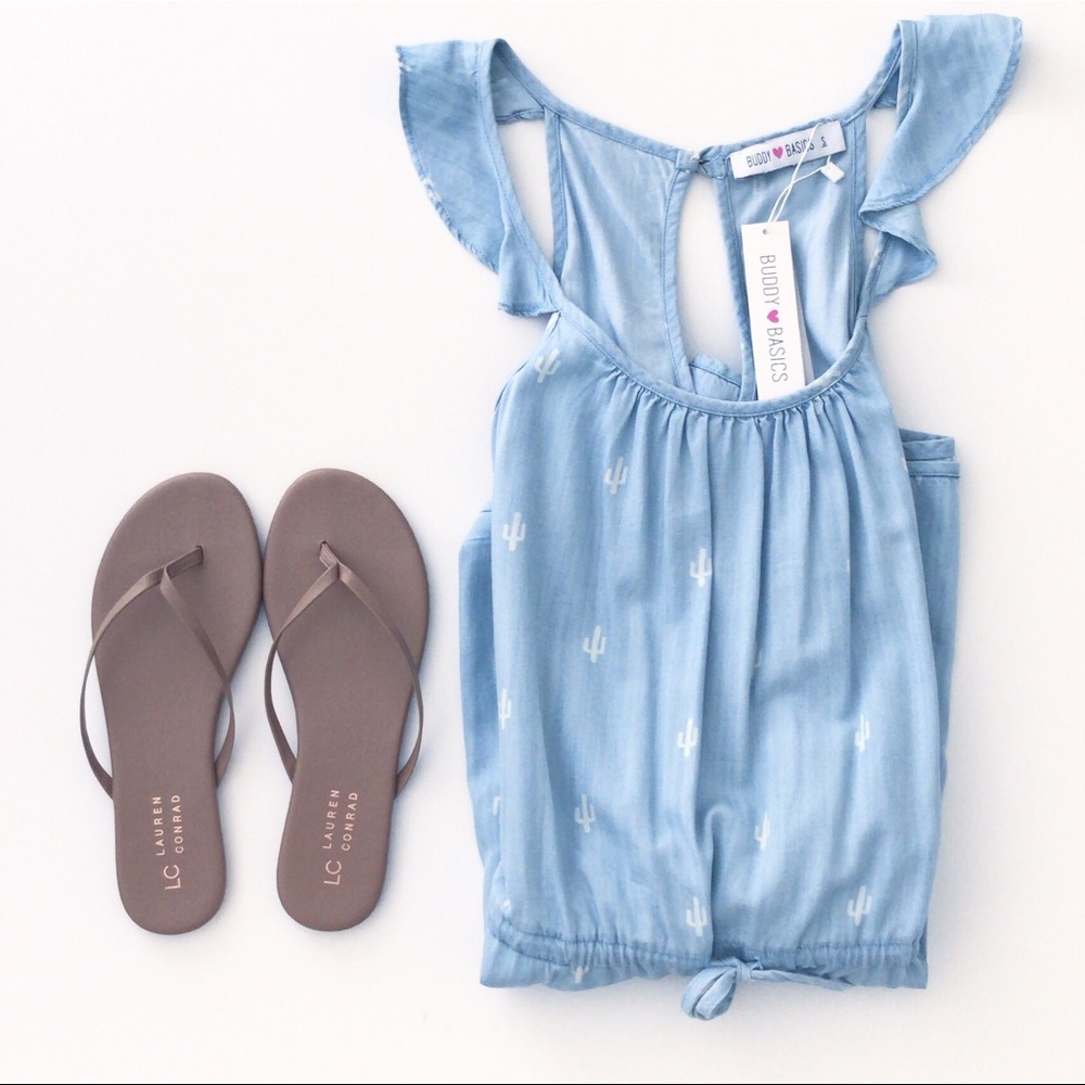 SOLD 🌟 HP 🌟 4.17.20 Buddy Basics romper - Picture 2 of 7